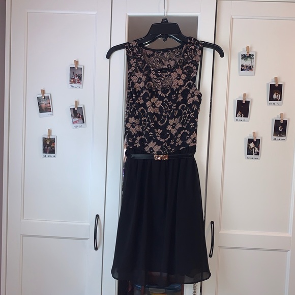 lace junior party dress - Picture 2 of 2
